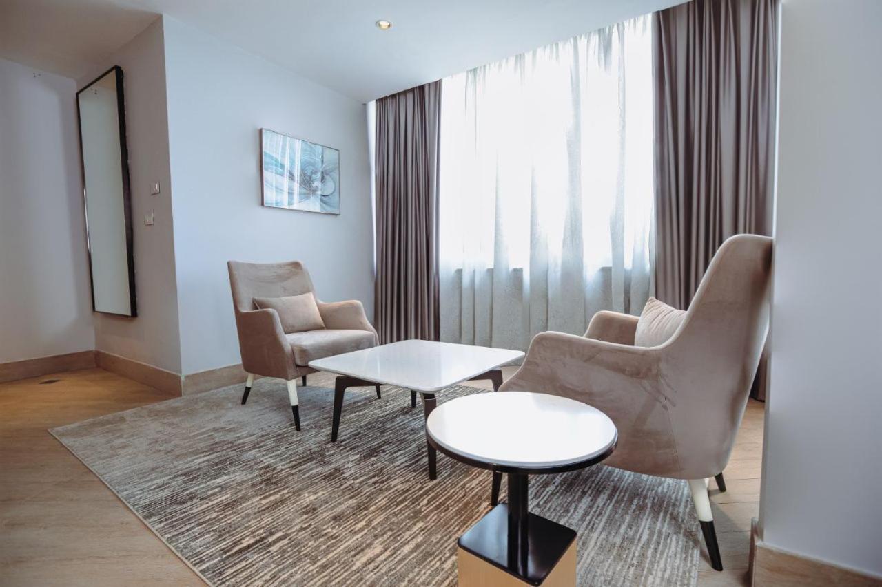 The Row Residential Hotel แอดดิสอาบาบา ภายนอก รูปภาพ